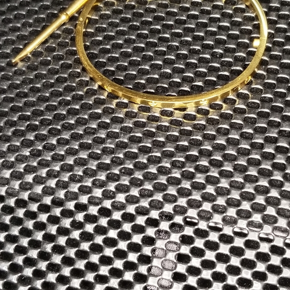 Gold Filled Stainless Steel Bangle 4mm - Picture 2 of 11